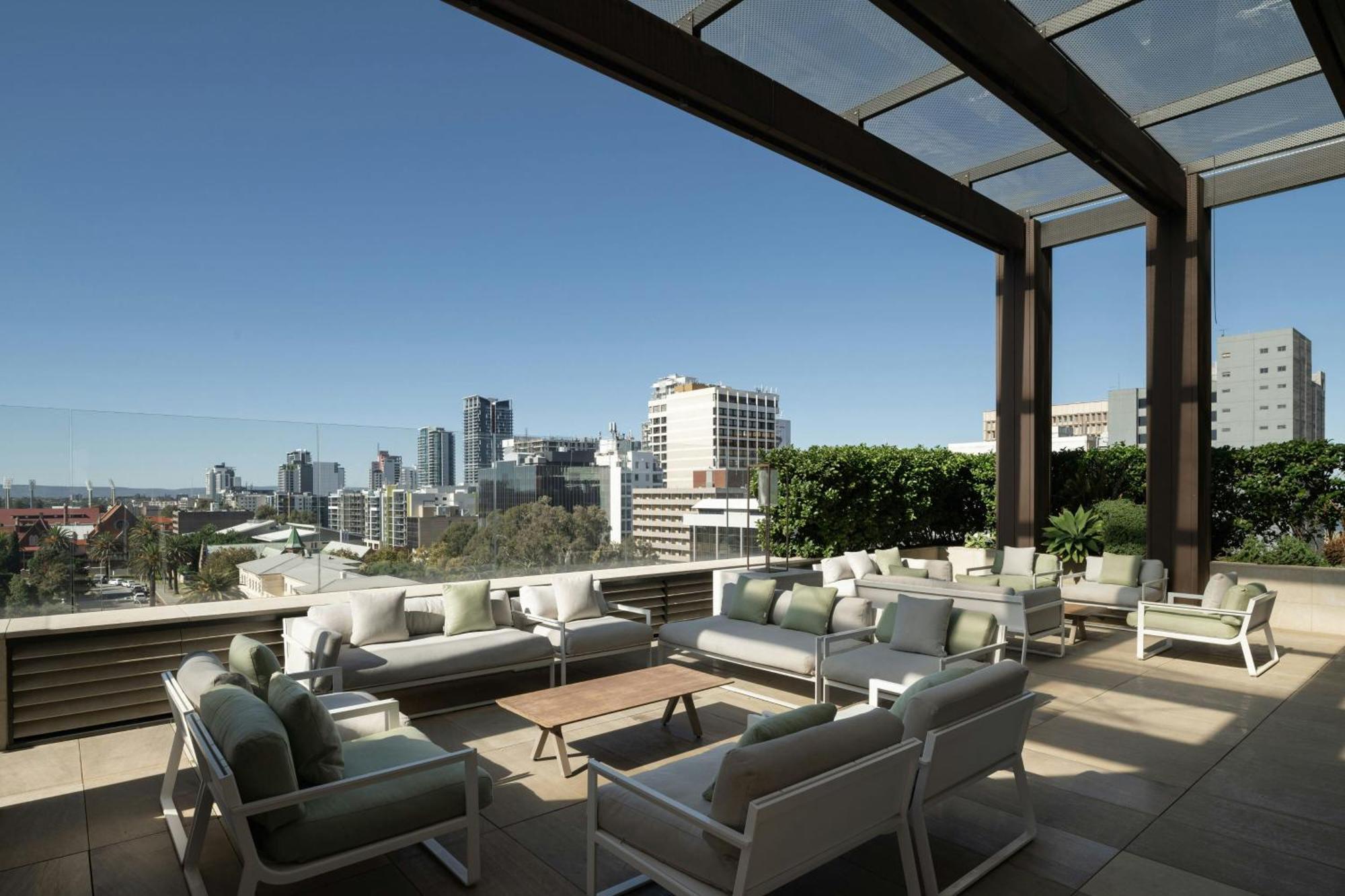 The Westin Perth Hotel Eksteriør billede The rooftop lounge at The Standard, West Hollywood