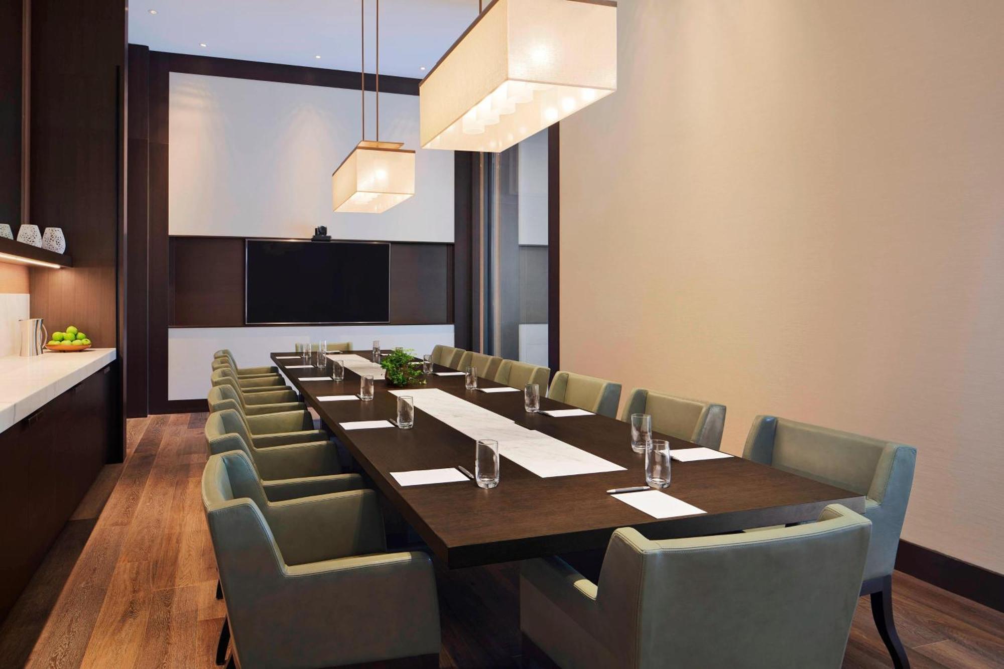 The Westin Perth Hotel Eksteriør billede Boardroom at the Westin